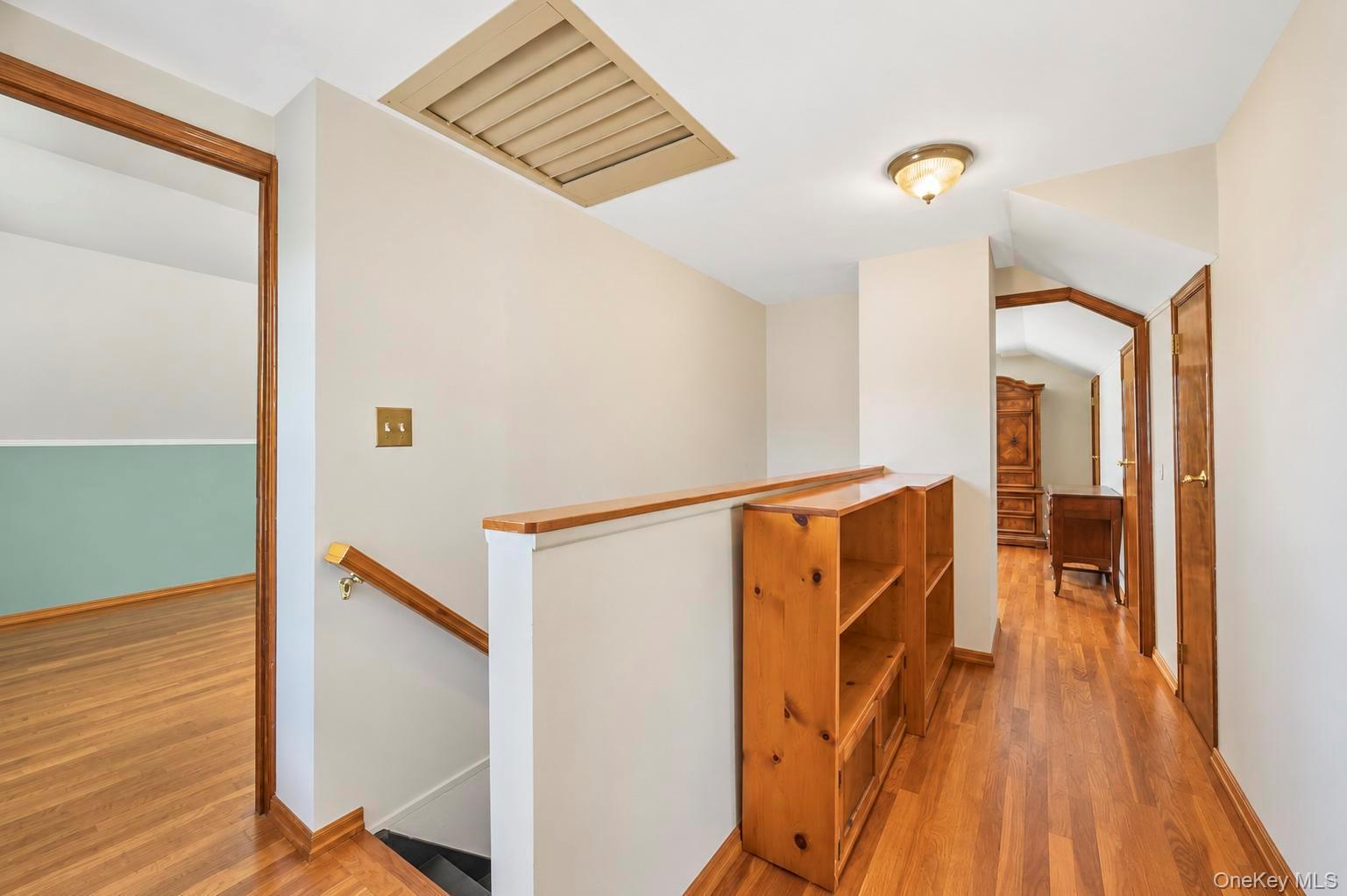 49 Collins Avenue Property Photo 19