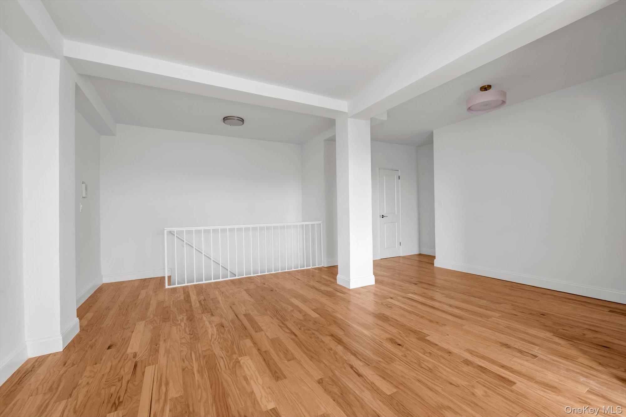 99-32 66 Road 5w Property Photo 3