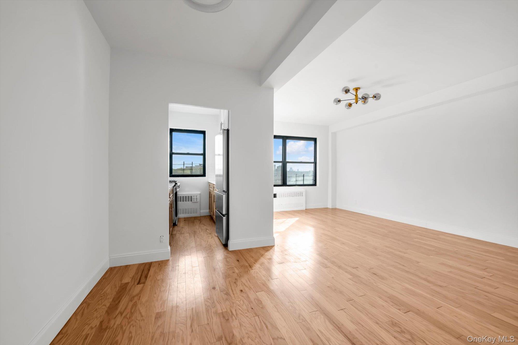 99-32 66 Road 5w Property Photo 6