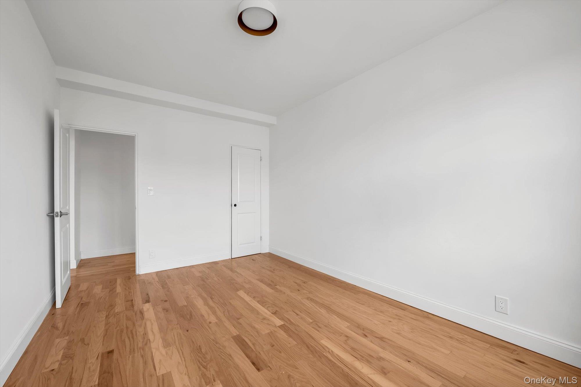 99-32 66 Road 5w Property Photo 12