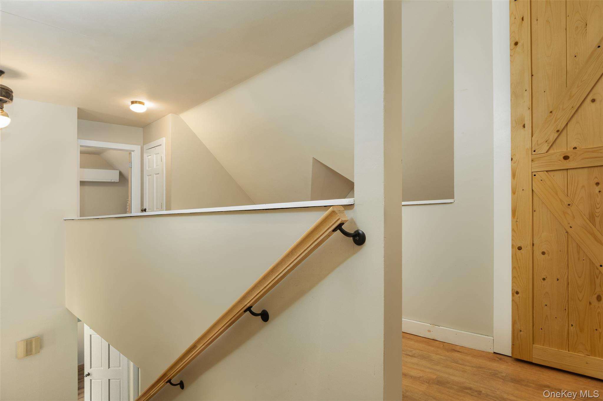715 Rosa Circle Property Photo 24