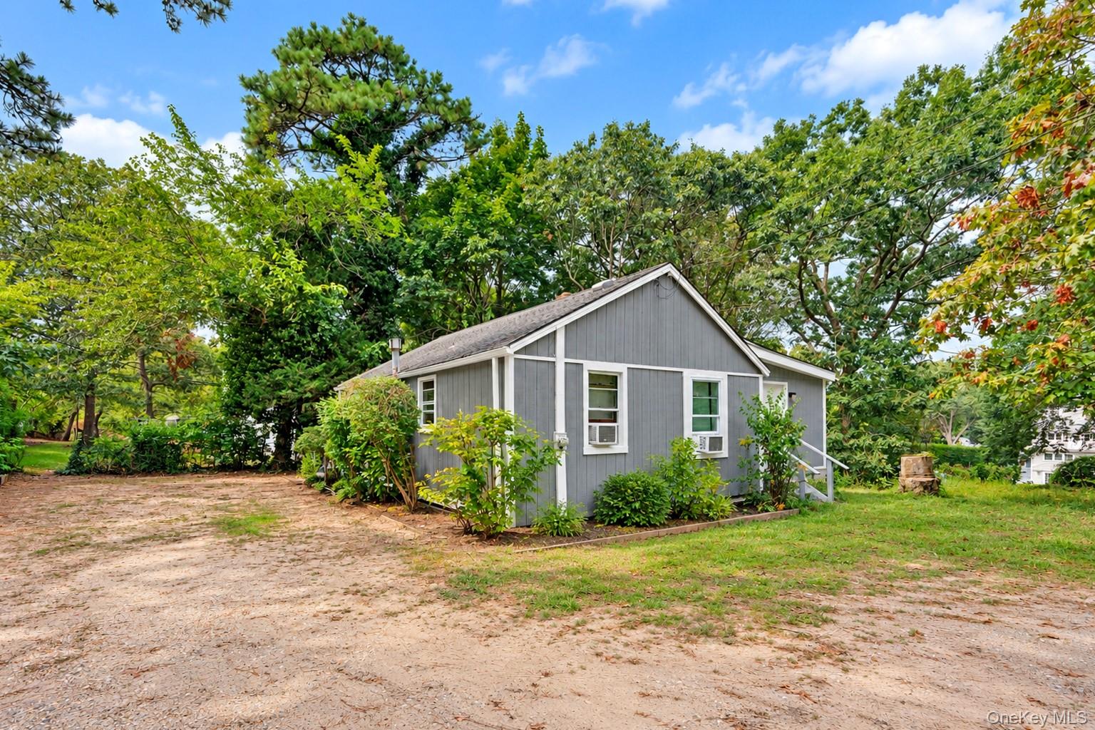45 Peconic Road Property Photo 8