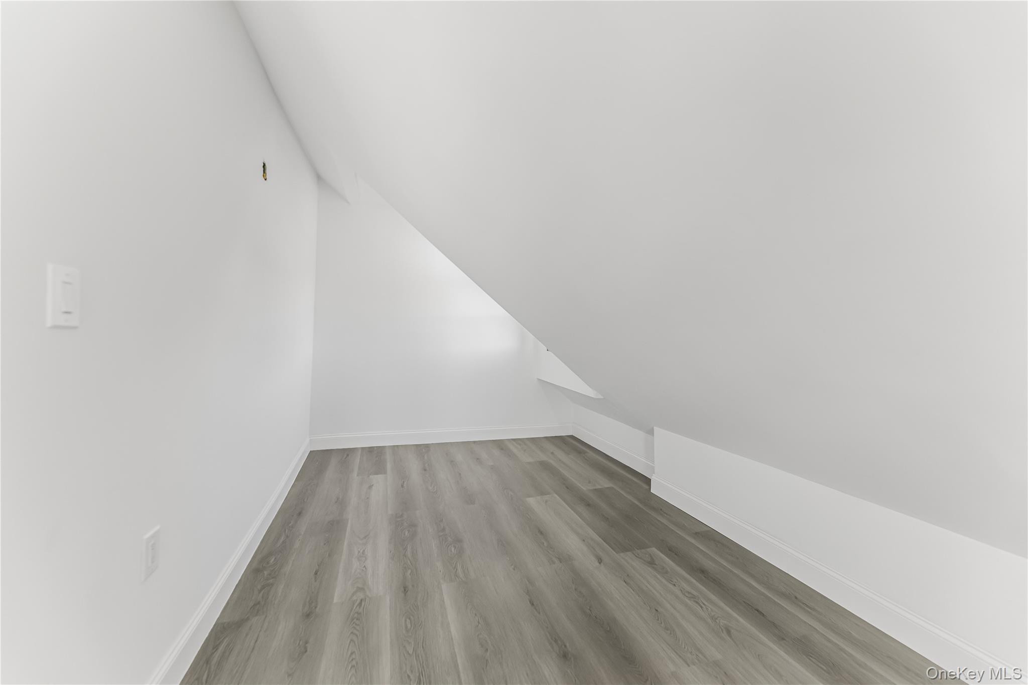 1073 Mcbride Street Property Photo 23