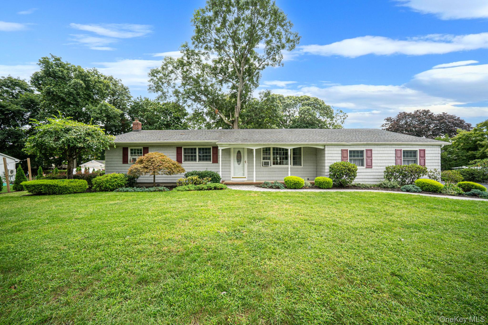 24 Spruce Street Property Photo 1