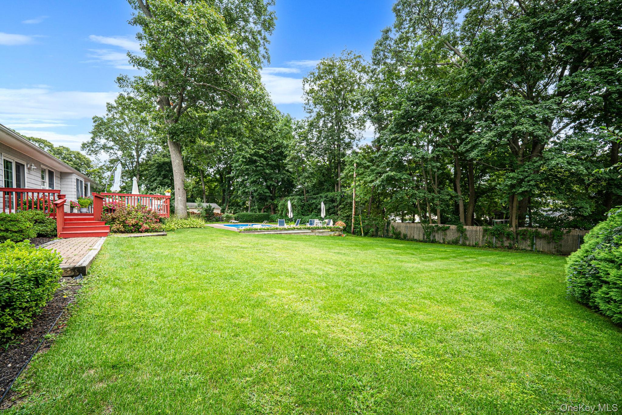 24 Spruce Street Property Photo 5
