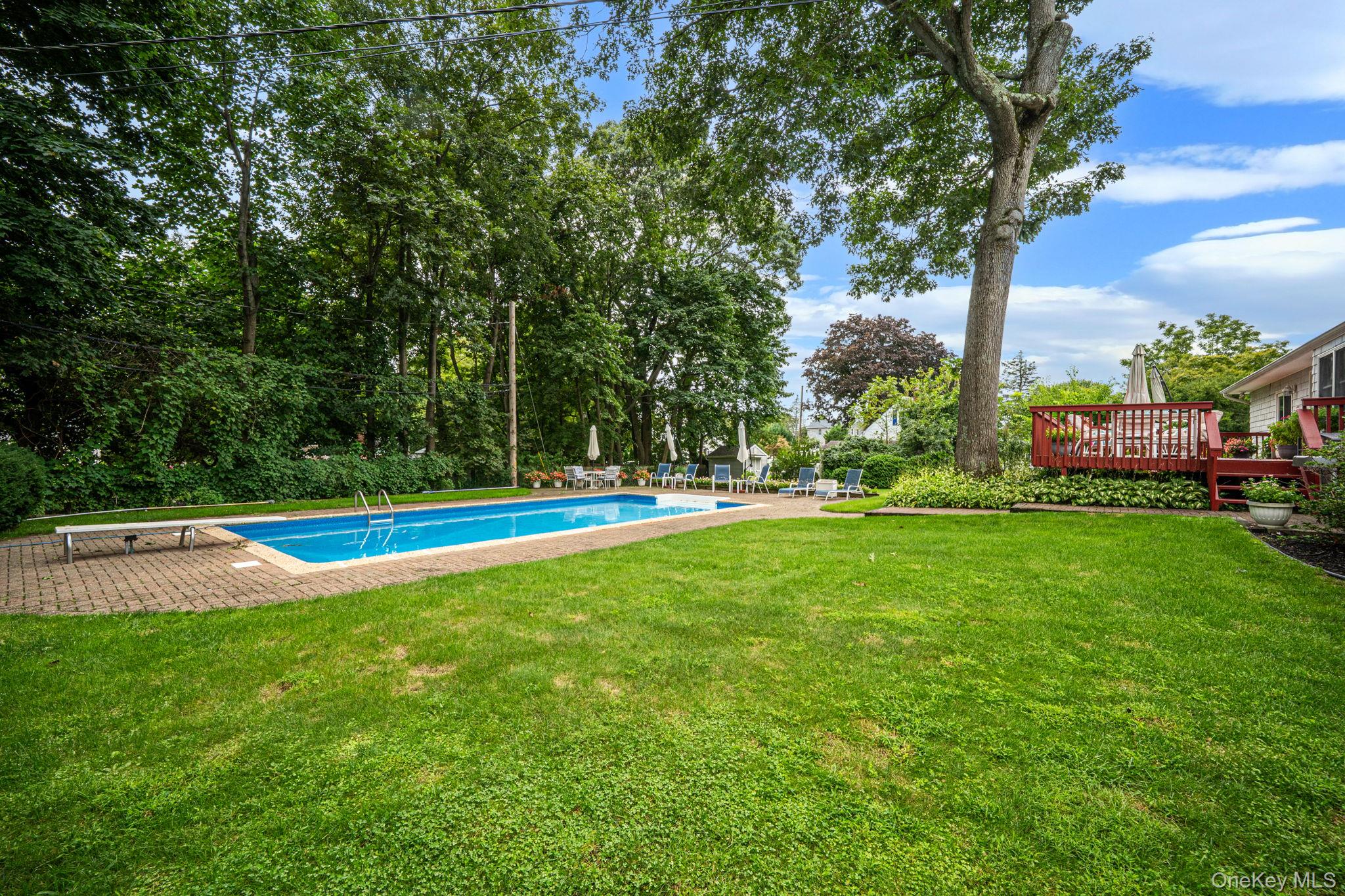 24 Spruce Street Property Photo 9