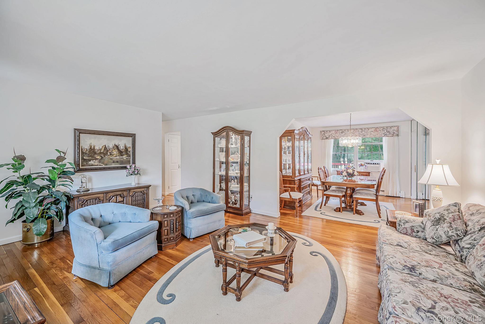 24 Spruce Street Property Photo 16