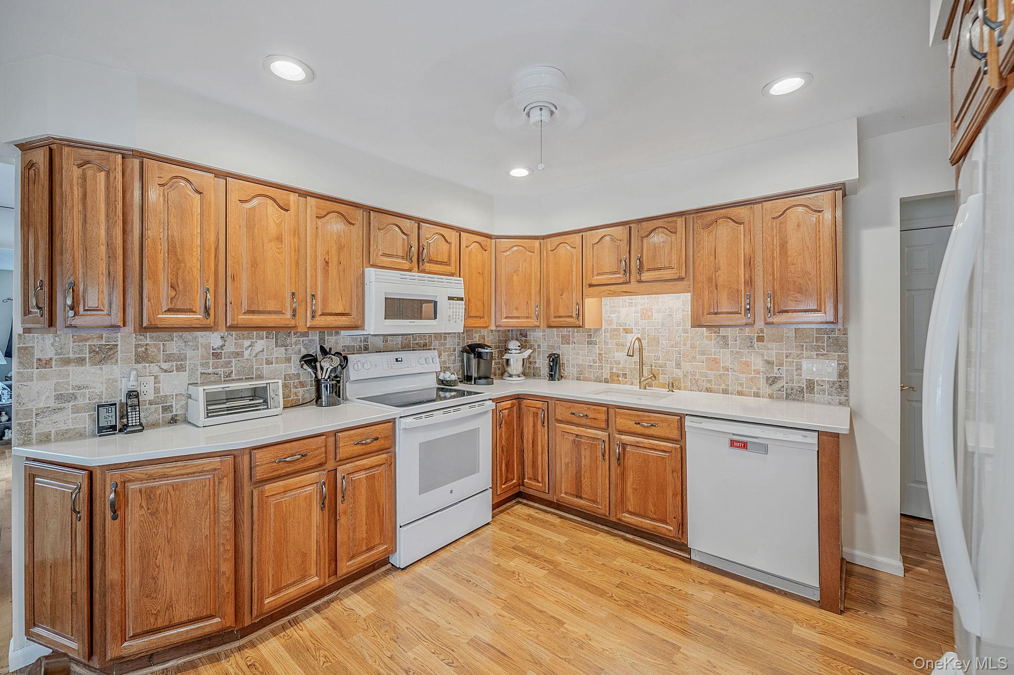 24 Spruce Street Property Photo 20