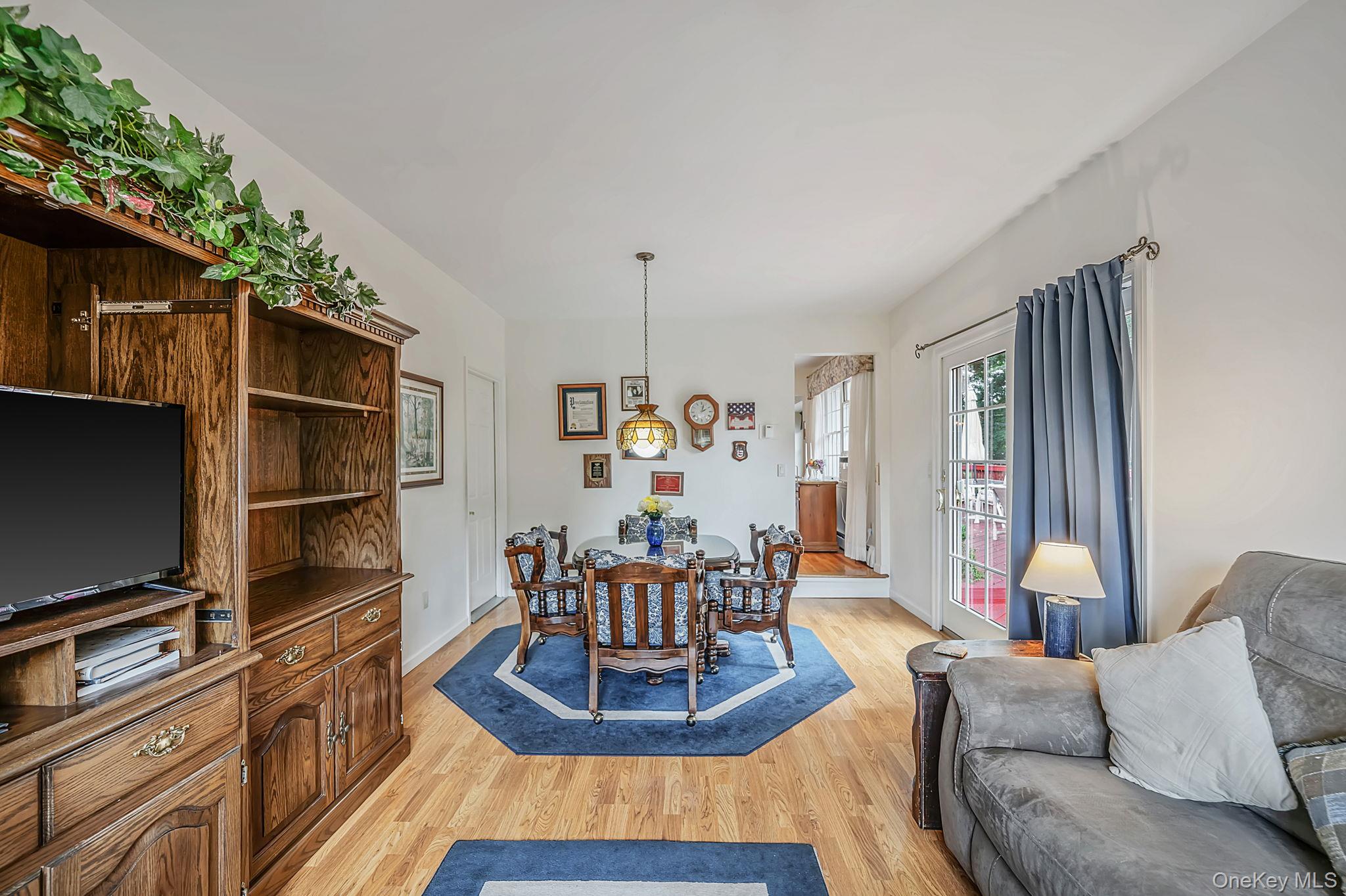 24 Spruce Street Property Photo 27