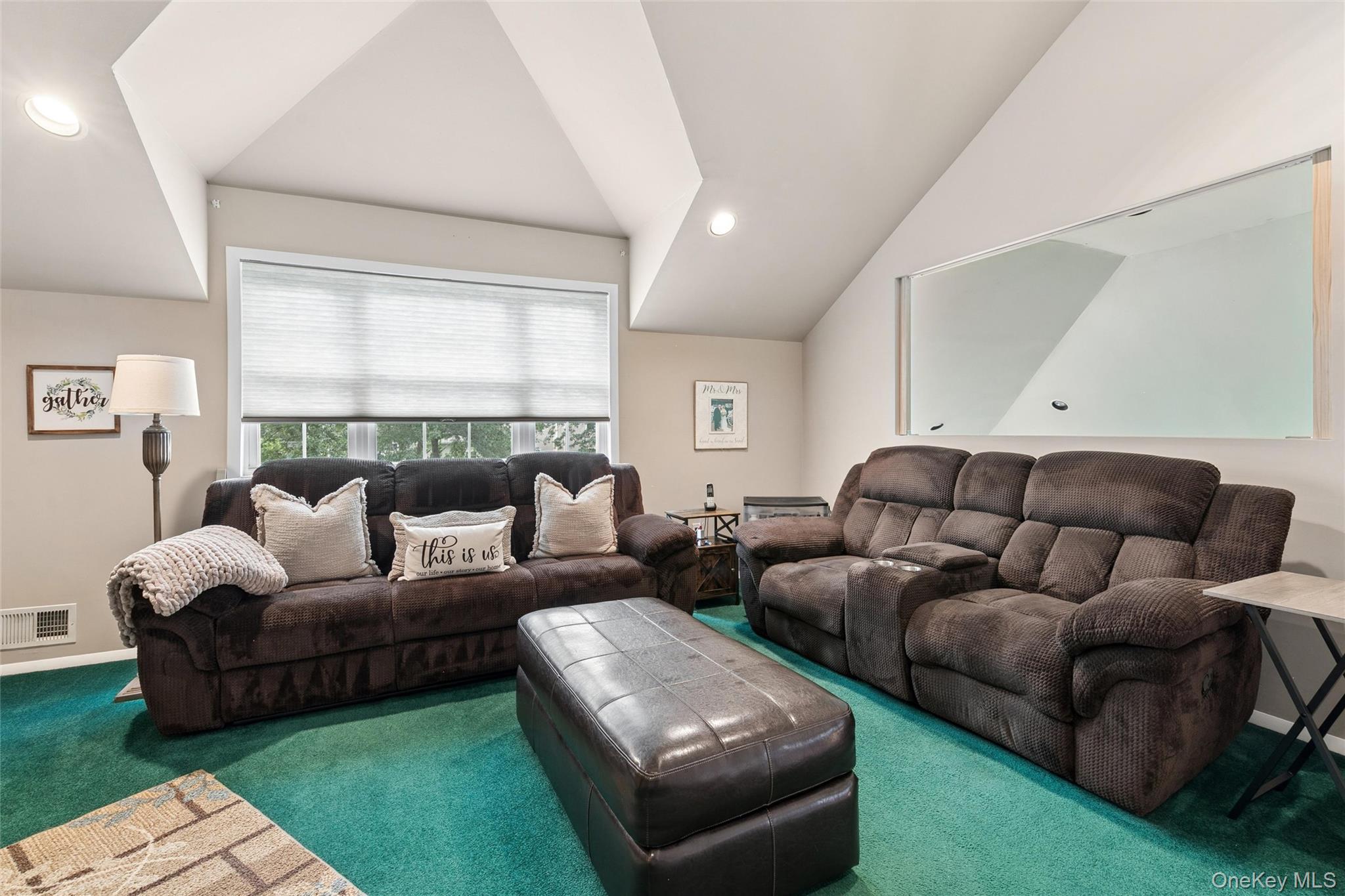 89 Deer Valley Drive Property Photo 24