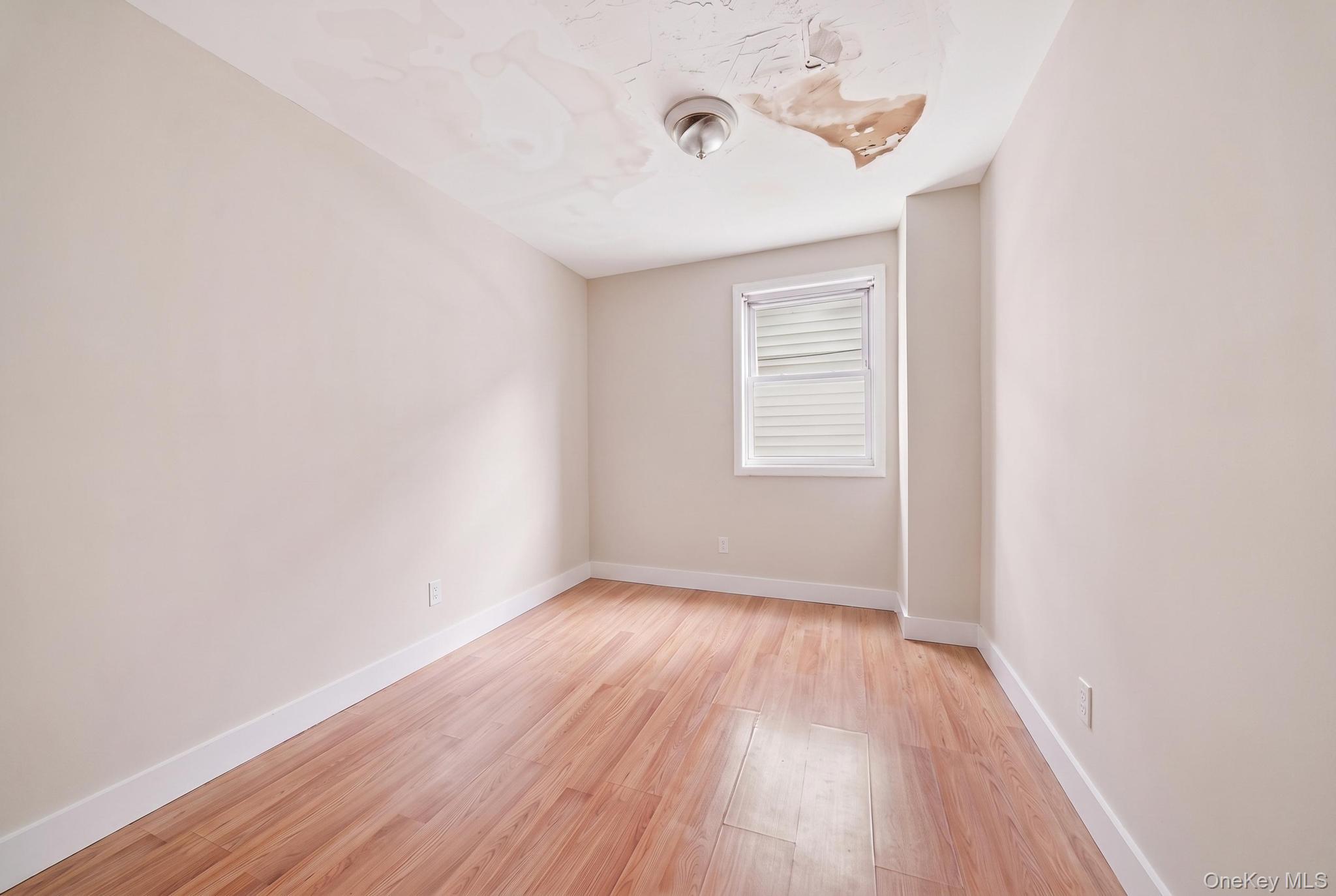 11612 148th Street Property Photo 10