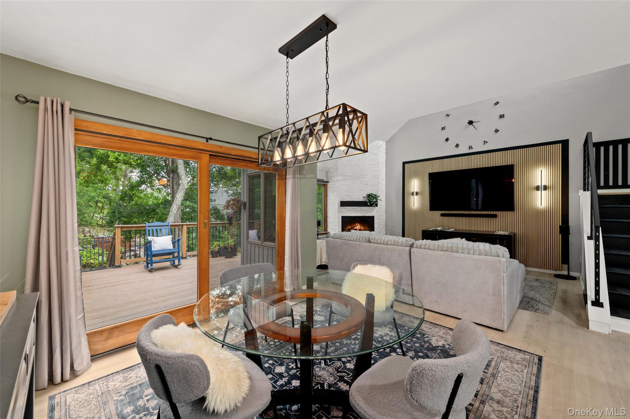 9 Boulder Lane Property Photo 12