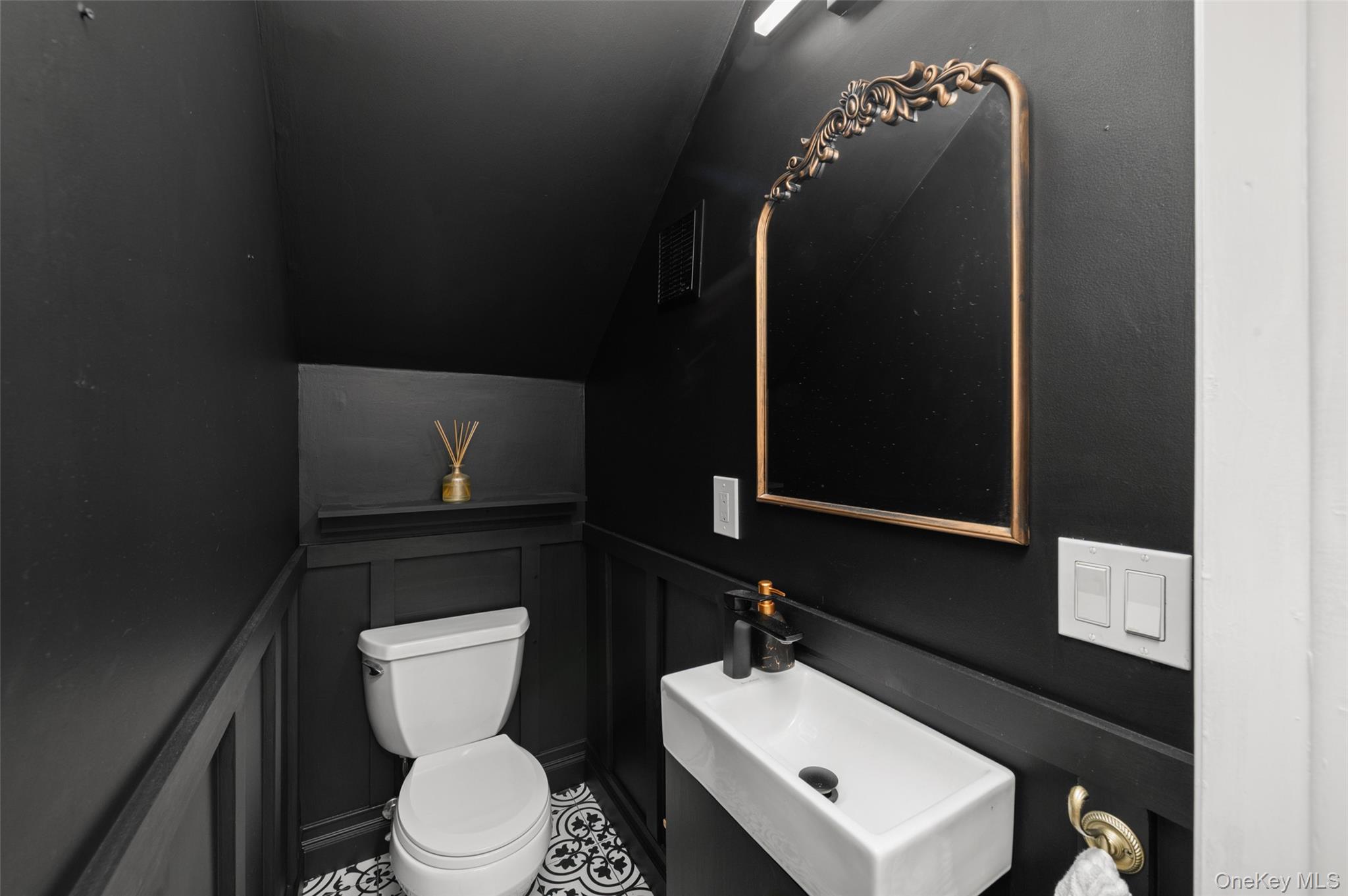 9 Boulder Lane Property Photo 15