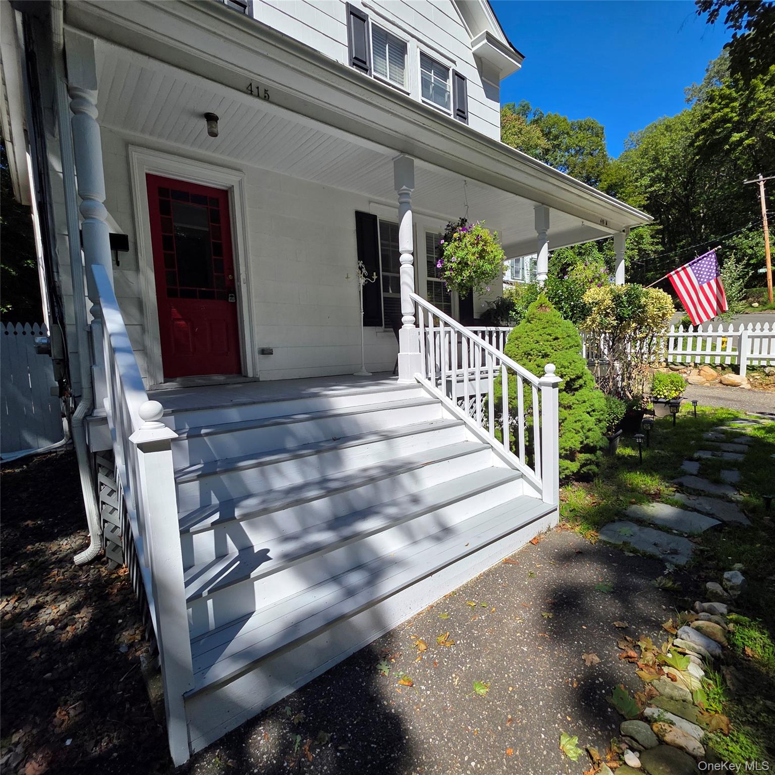 415 Myrtle Avenue Property Photo 3