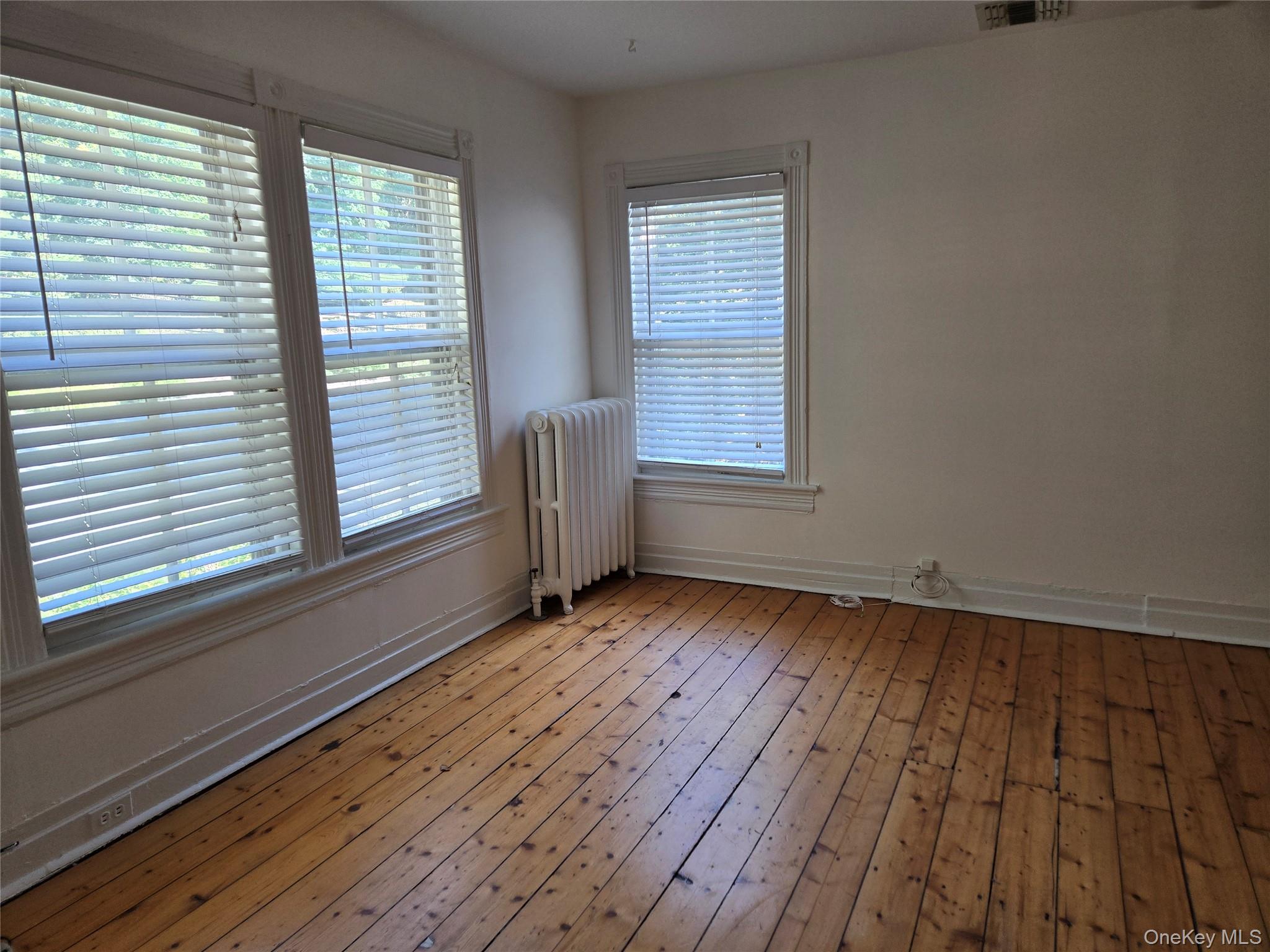 415 Myrtle Avenue Property Photo 25