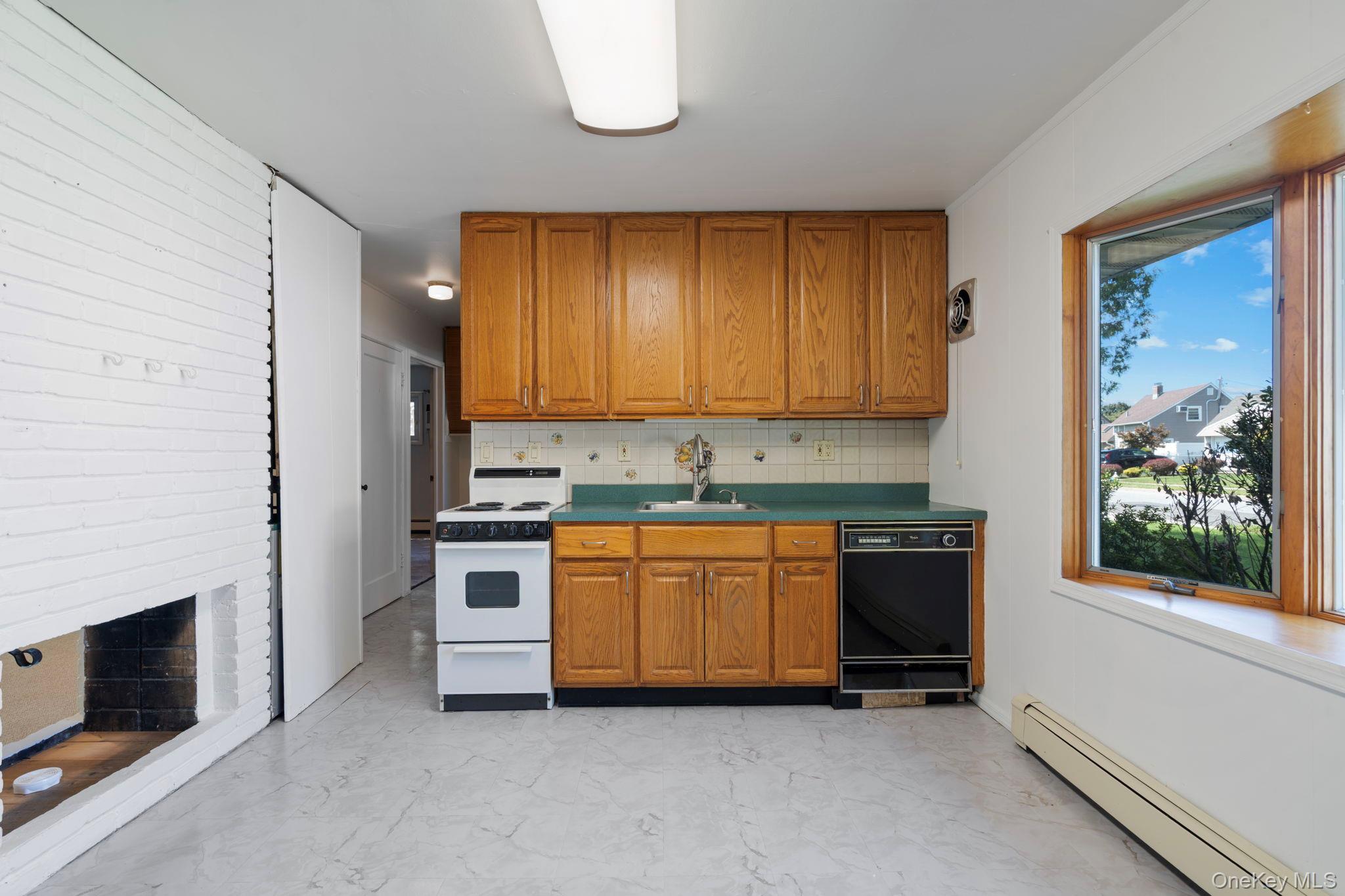 48 Grey Lane Property Photo 4
