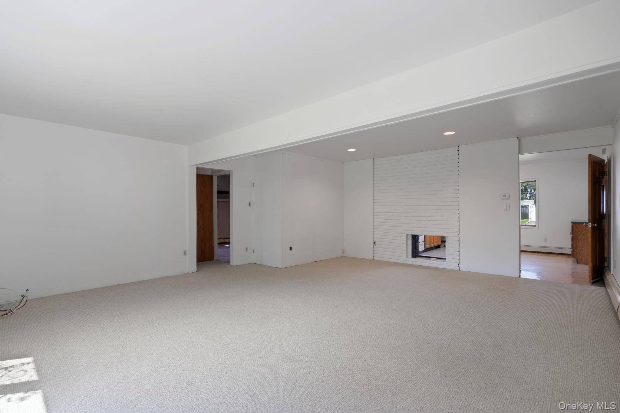 48 Grey Lane Property Photo 9