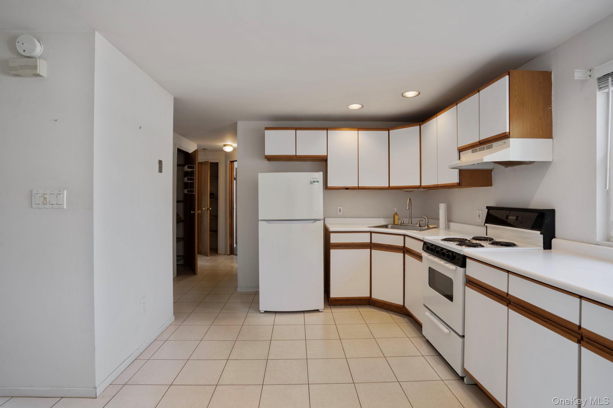 48 Grey Lane Property Photo 20