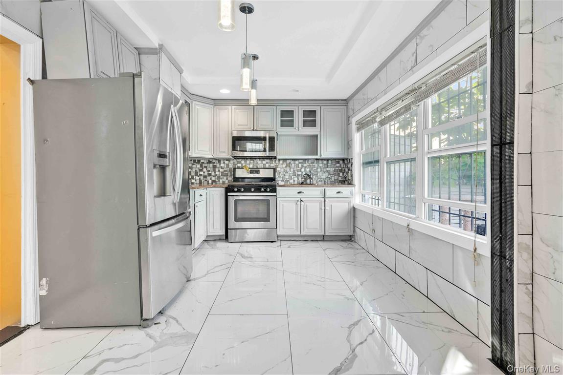 86-44 104th Street Property Photo 8
