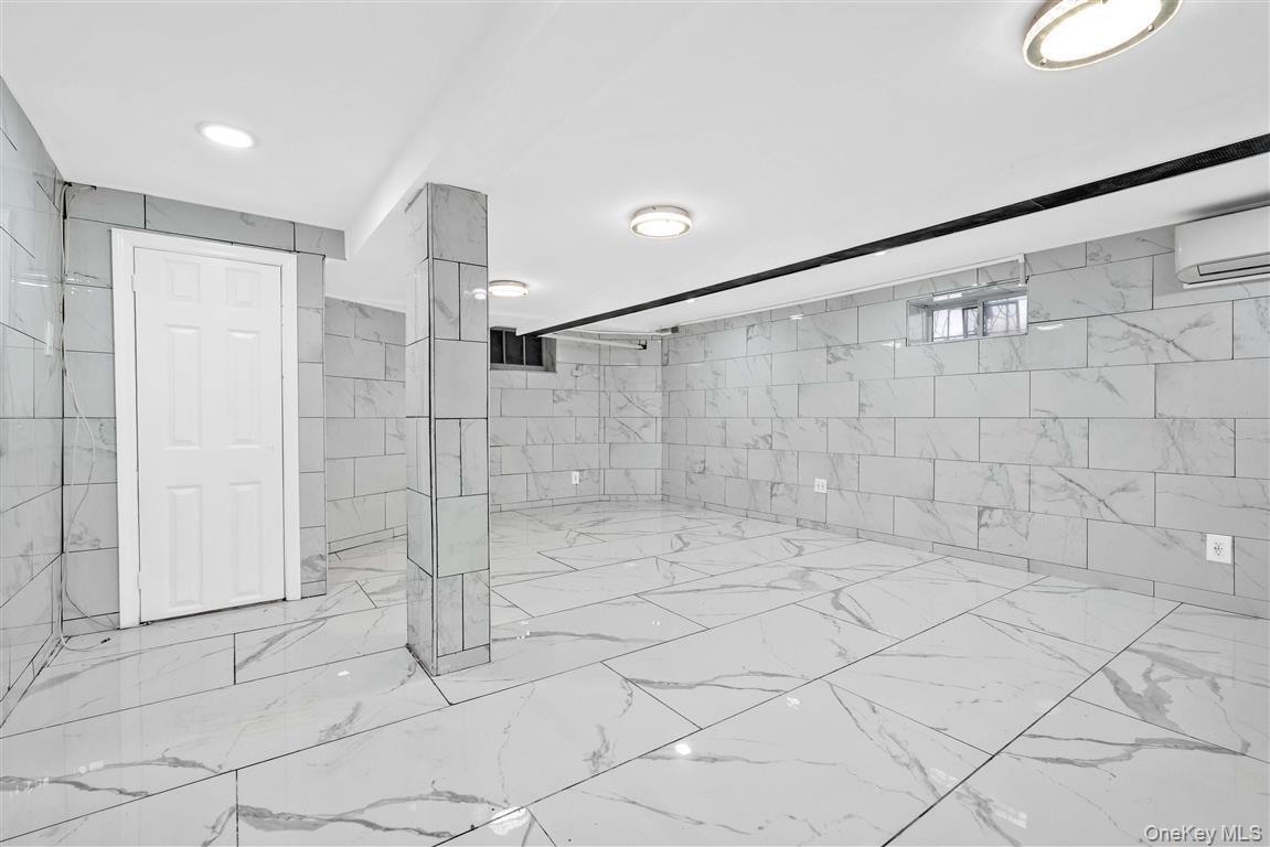 86-44 104th Street Property Photo 28