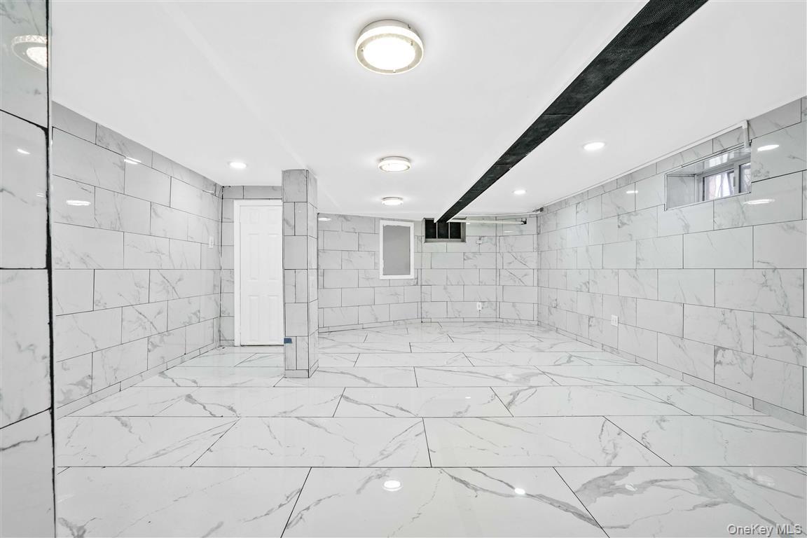 86-44 104th Street Property Photo 31
