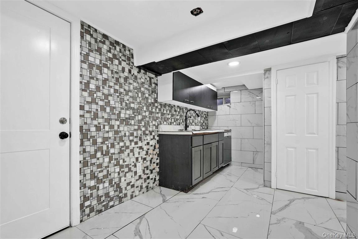 86-44 104th Street Property Photo 34