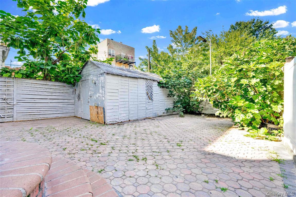 86-44 104th Street Property Photo 38