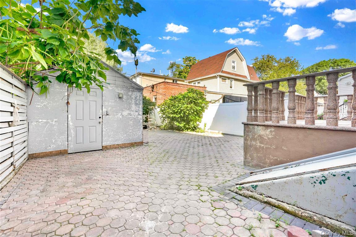 86-44 104th Street Property Photo 42