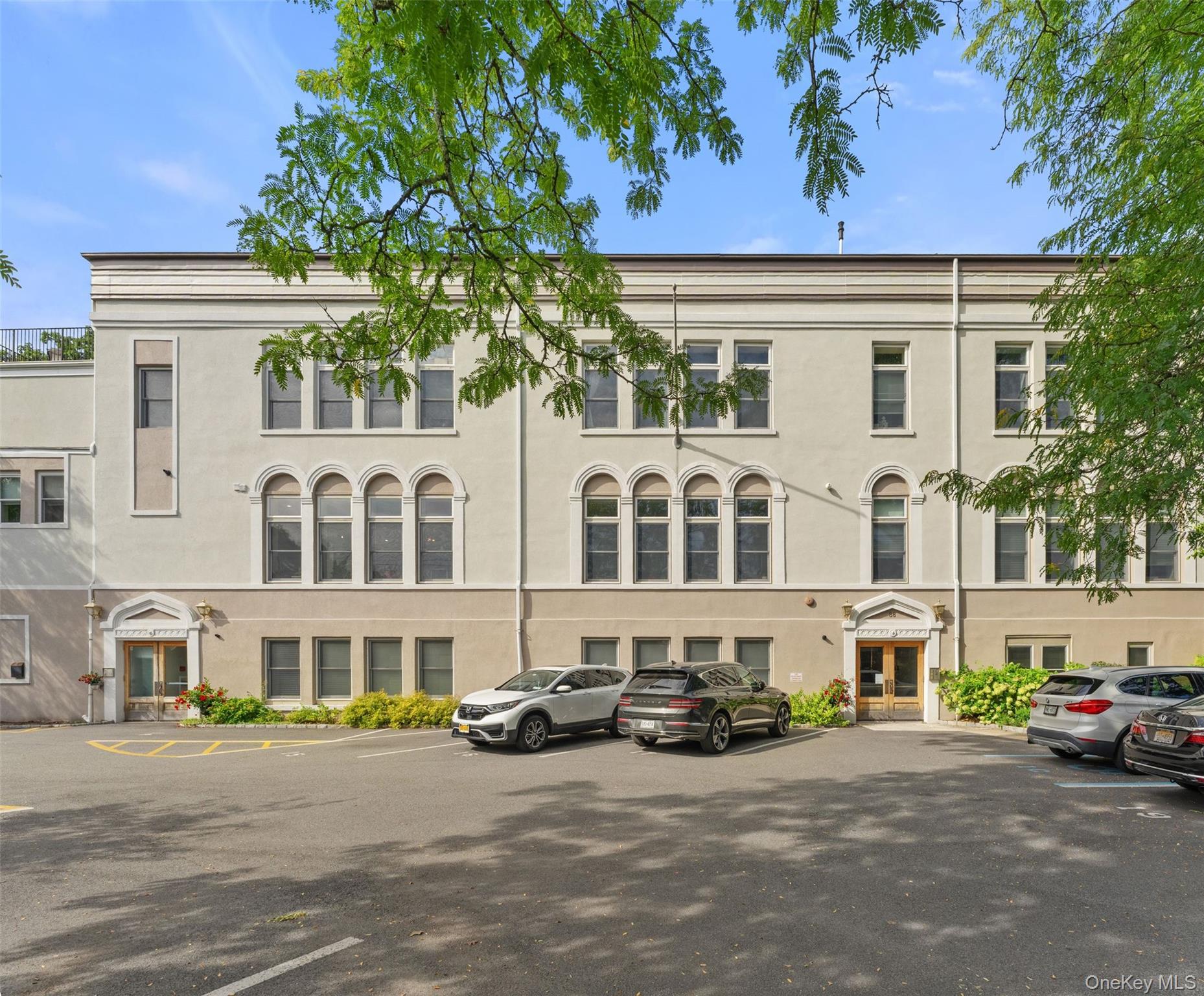 88 Broadway 2b Property Photo 1