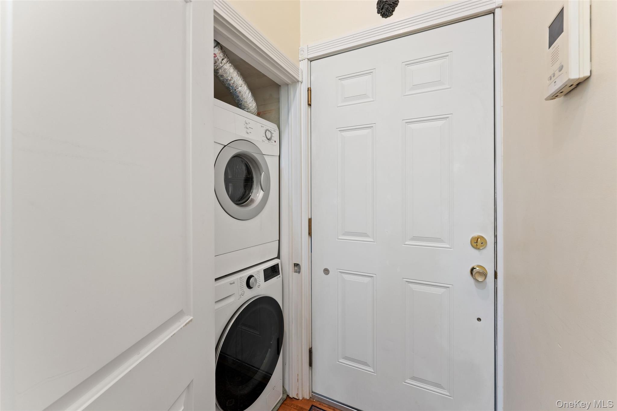 88 Broadway 2b Property Photo 15