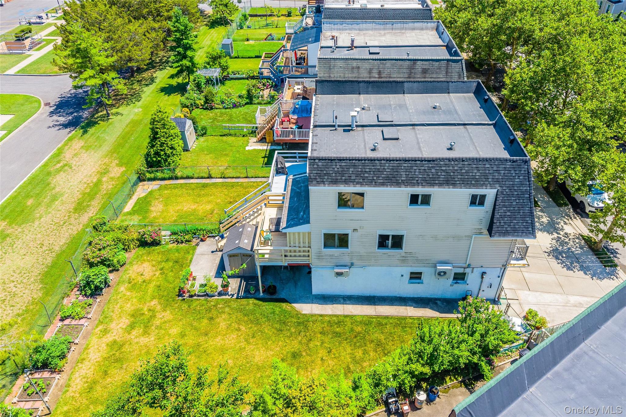 3309 255th Street Property Photo 2