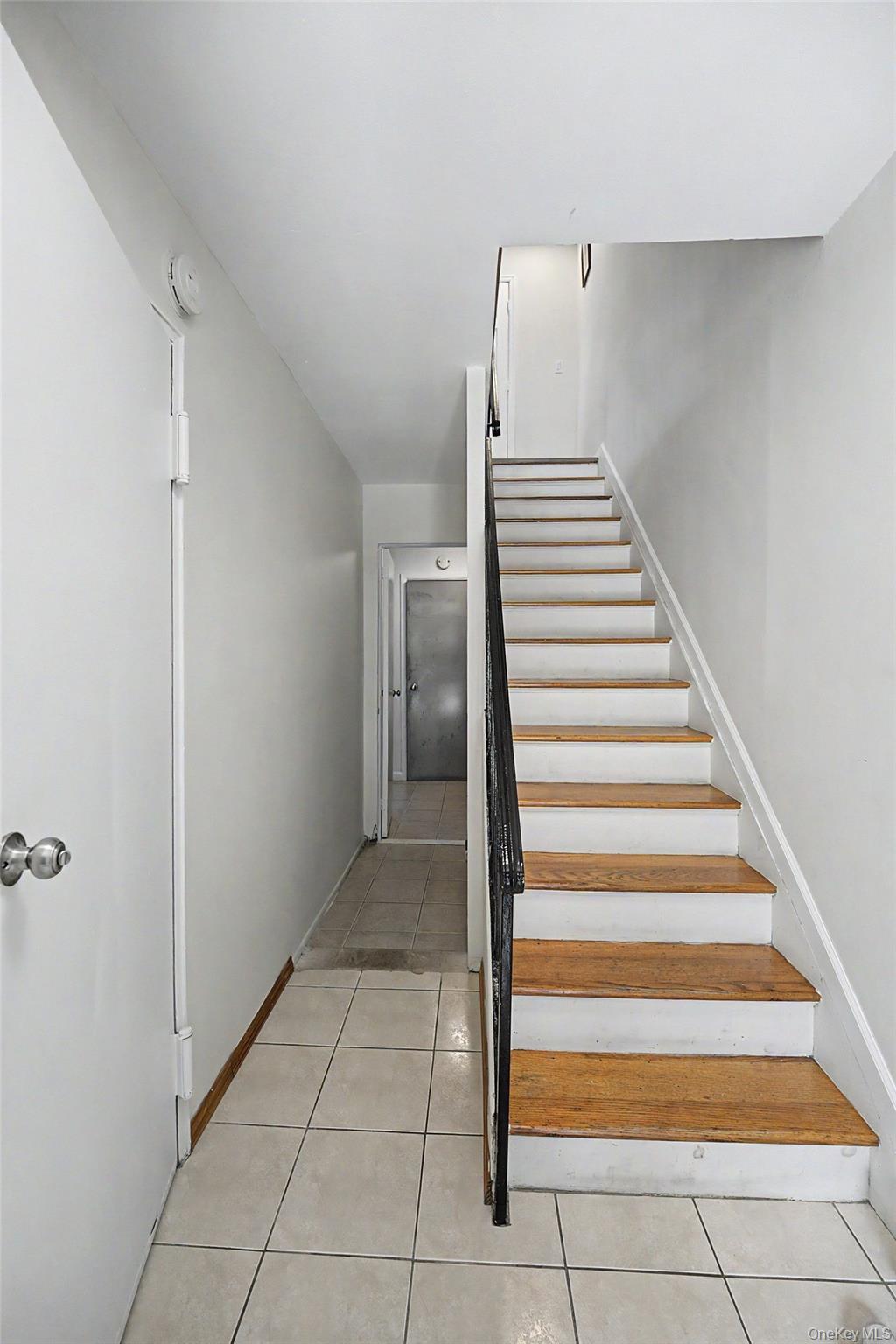 3309 255th Street Property Photo 4