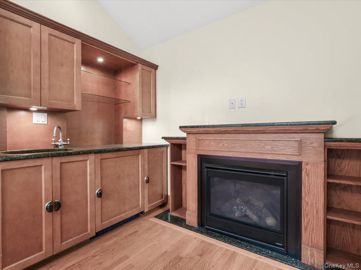 2 Amherst Road Property Photo 10