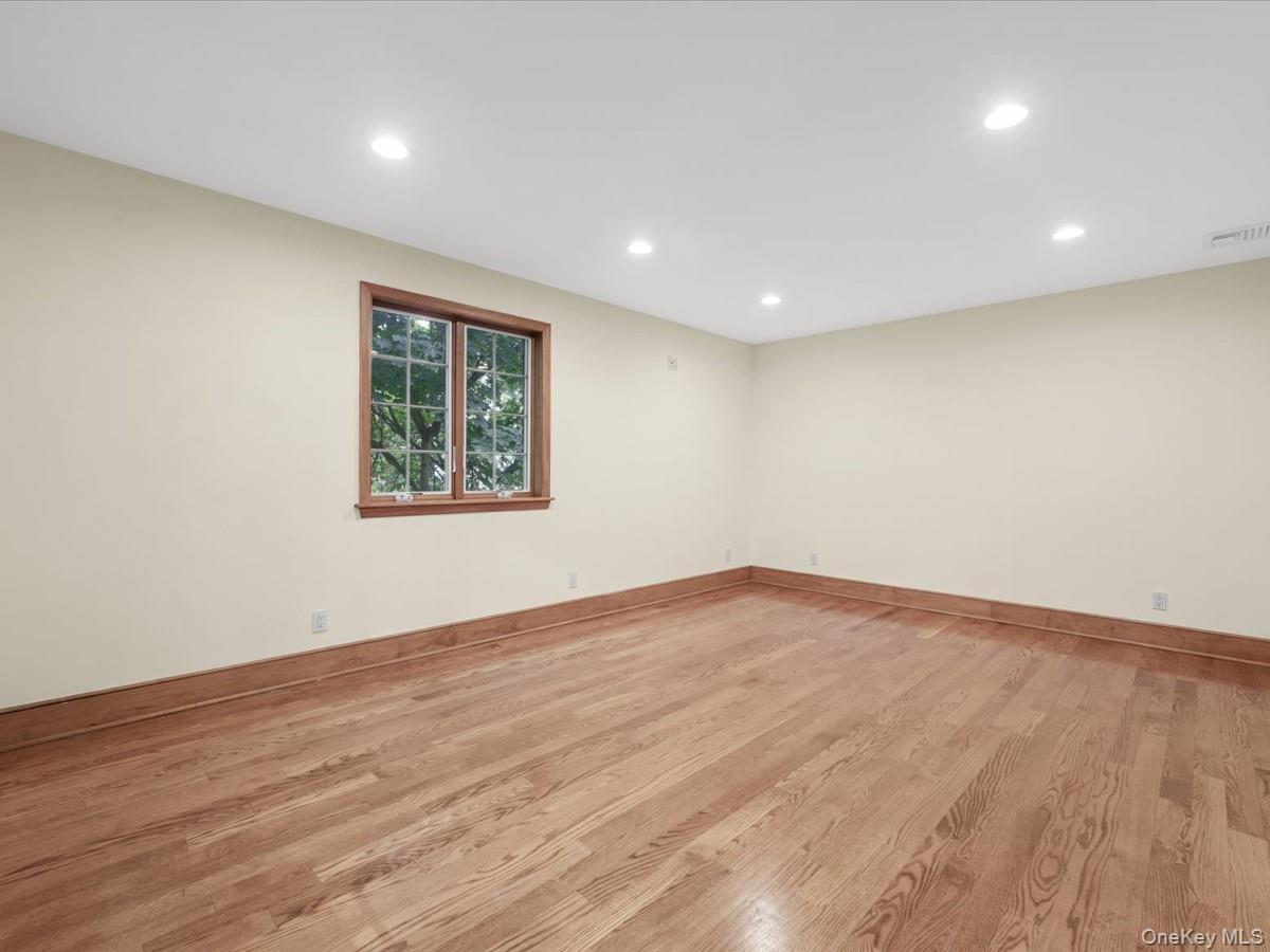2 Amherst Road Property Photo 28