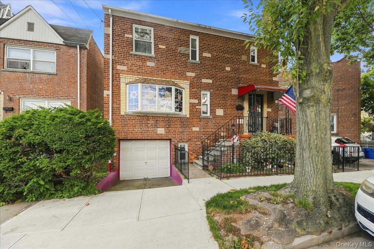 1563 Merry Avenue Property Photo 1