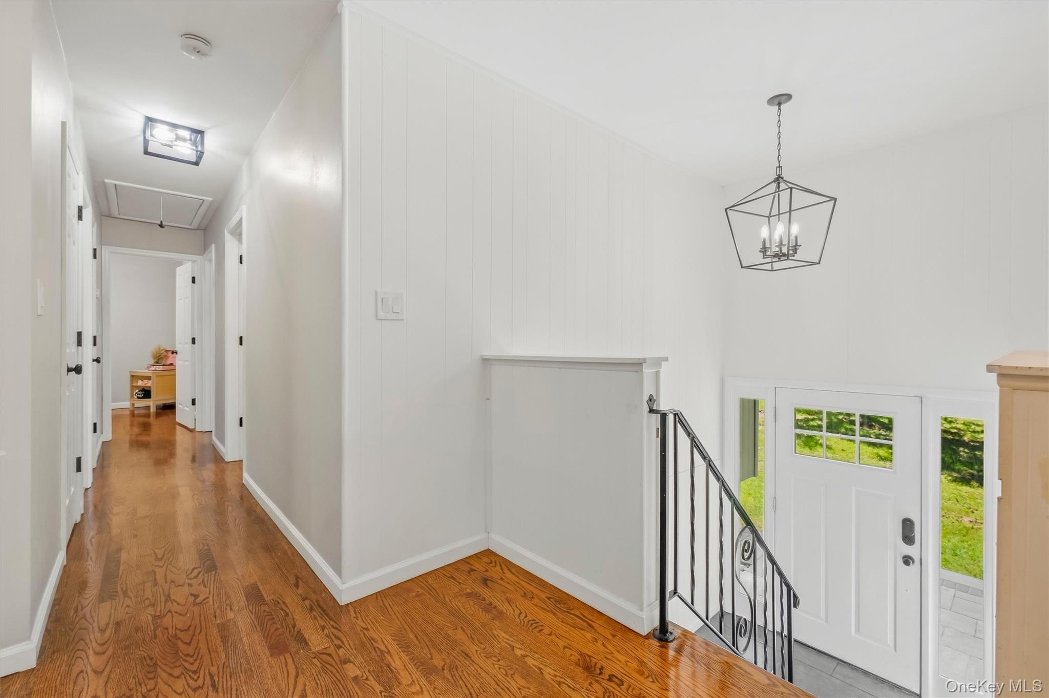 13 Slate Hill Drive Property Photo 6