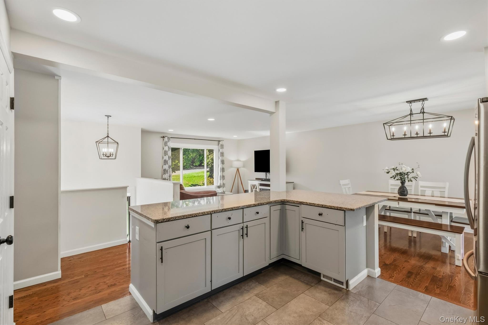 13 Slate Hill Drive Property Photo 14
