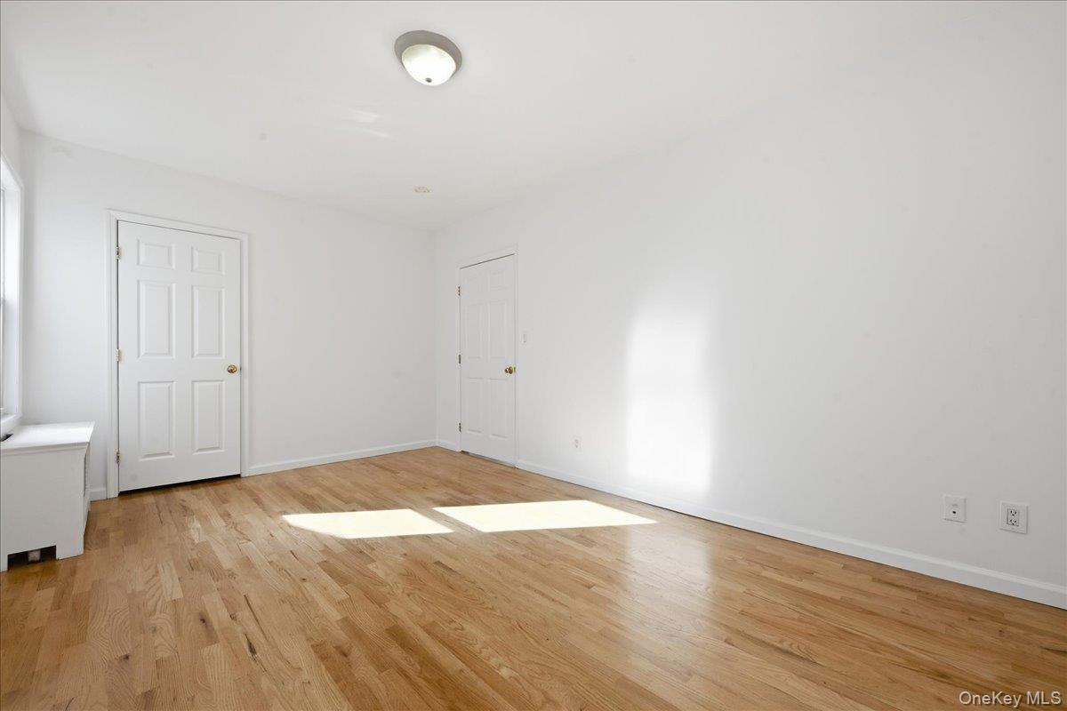 22237 Edmore Avenue Property Photo 11