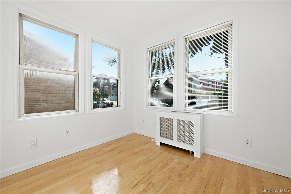 22237 Edmore Avenue Property Photo 12