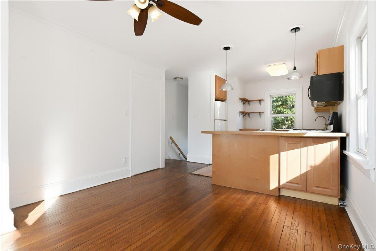 22237 Edmore Avenue Property Photo 14