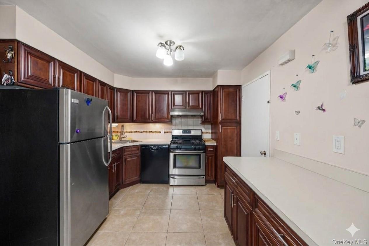 3039 69th Street Property Photo 18