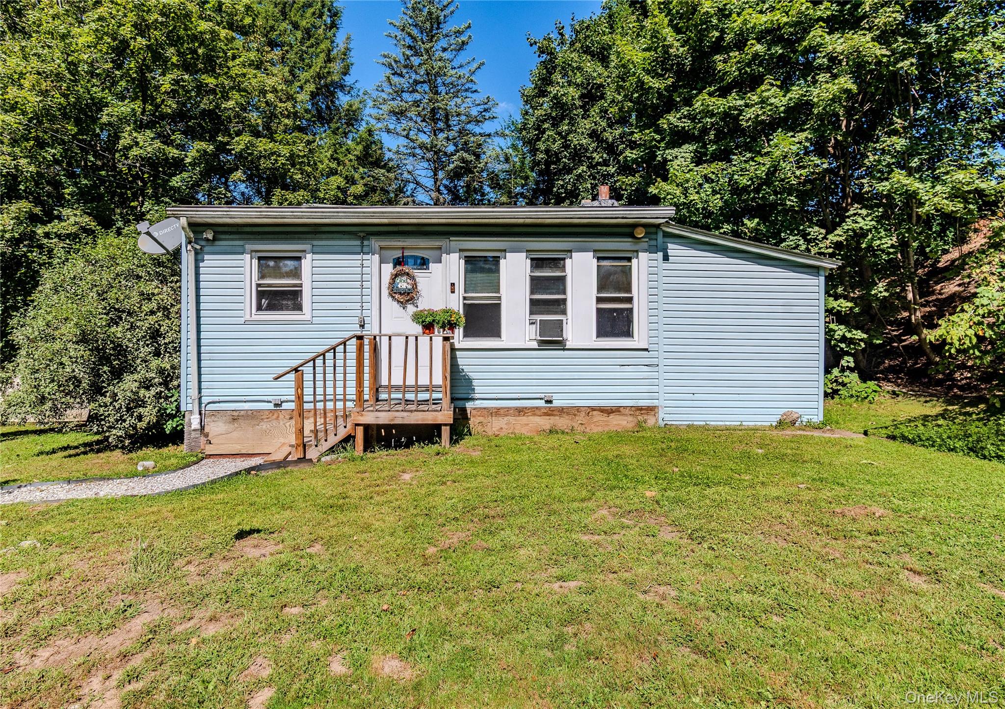 60 Carle Terrace Property Photo 2