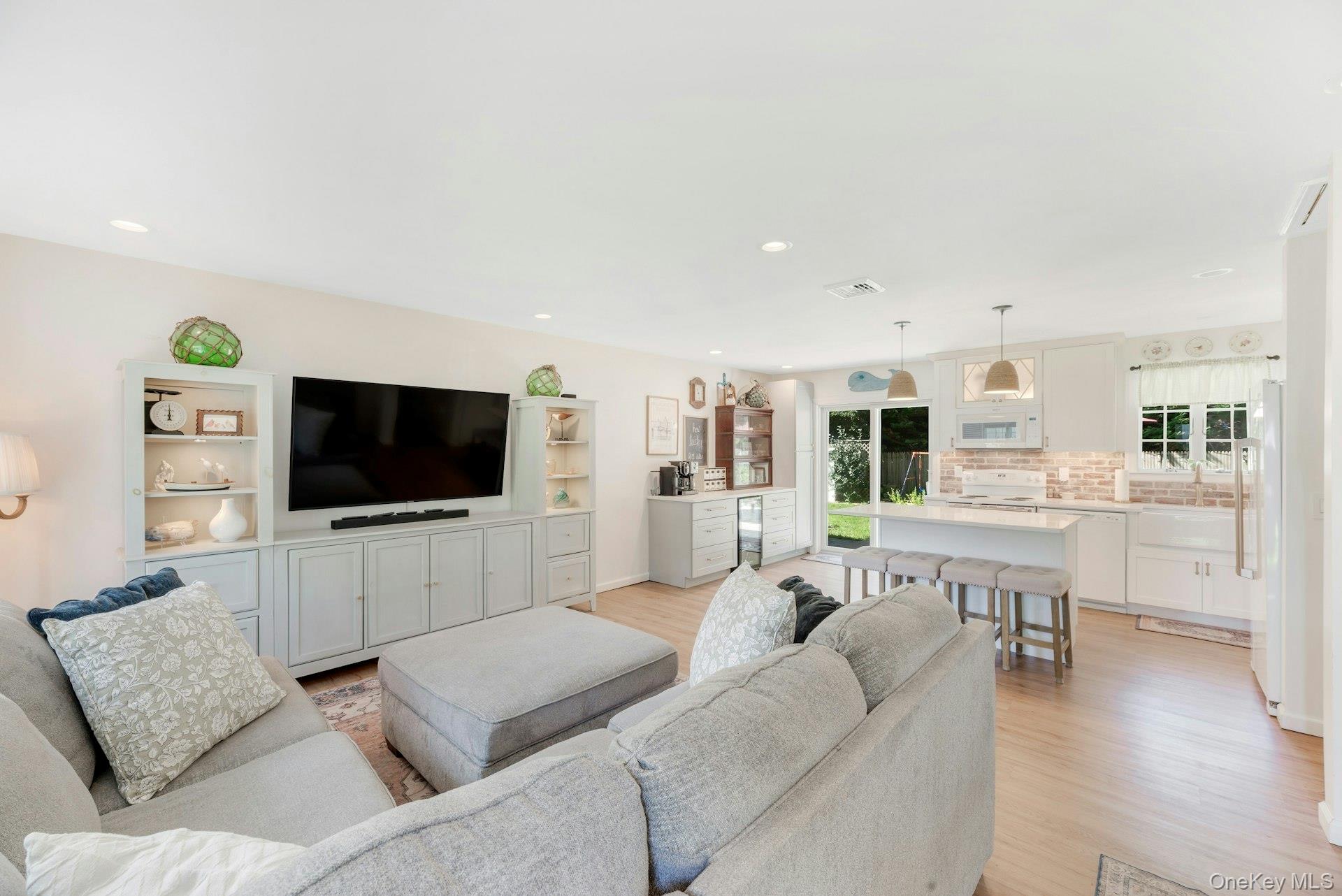 58 Reeves Road Property Photo 6