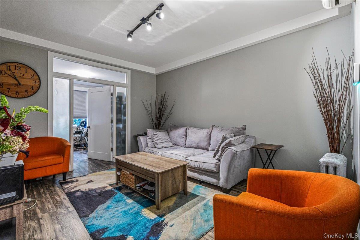 305 Rogers Avenue 1 Property Photo 8