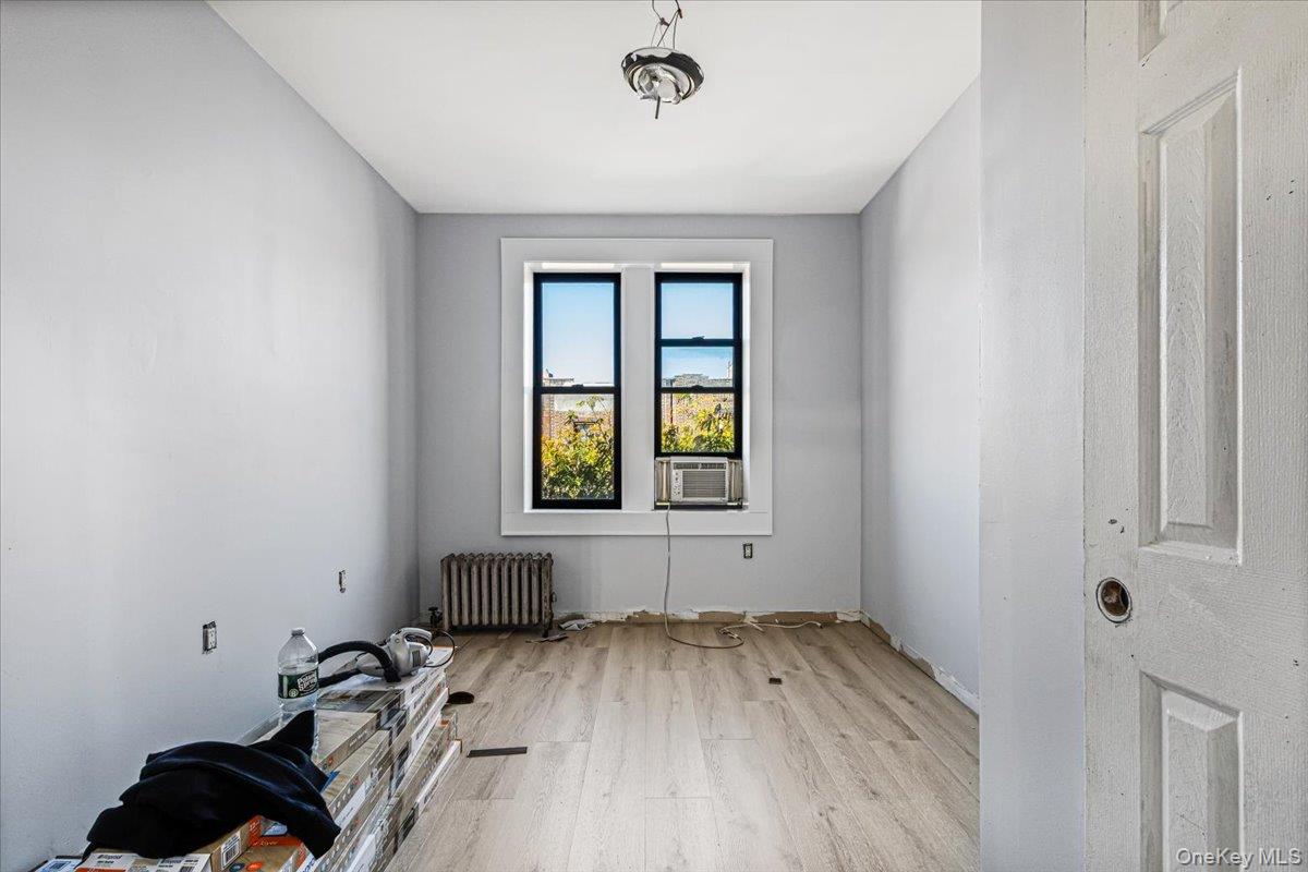 305 Rogers Avenue 1 Property Photo 24