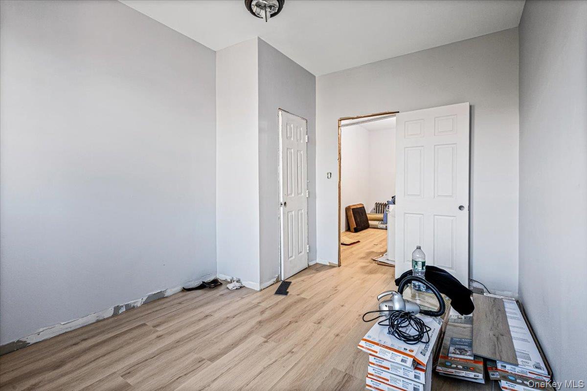 305 Rogers Avenue 1 Property Photo 26