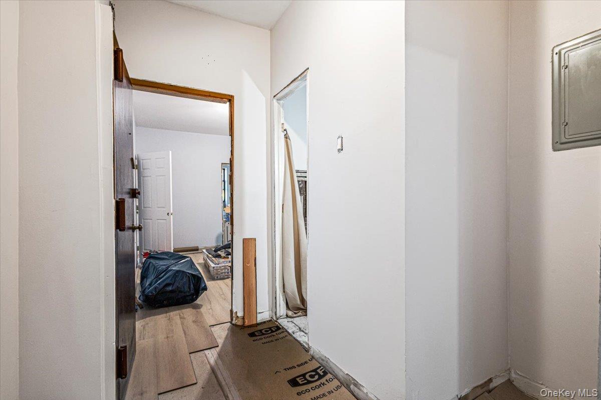 305 Rogers Avenue 1 Property Photo 27