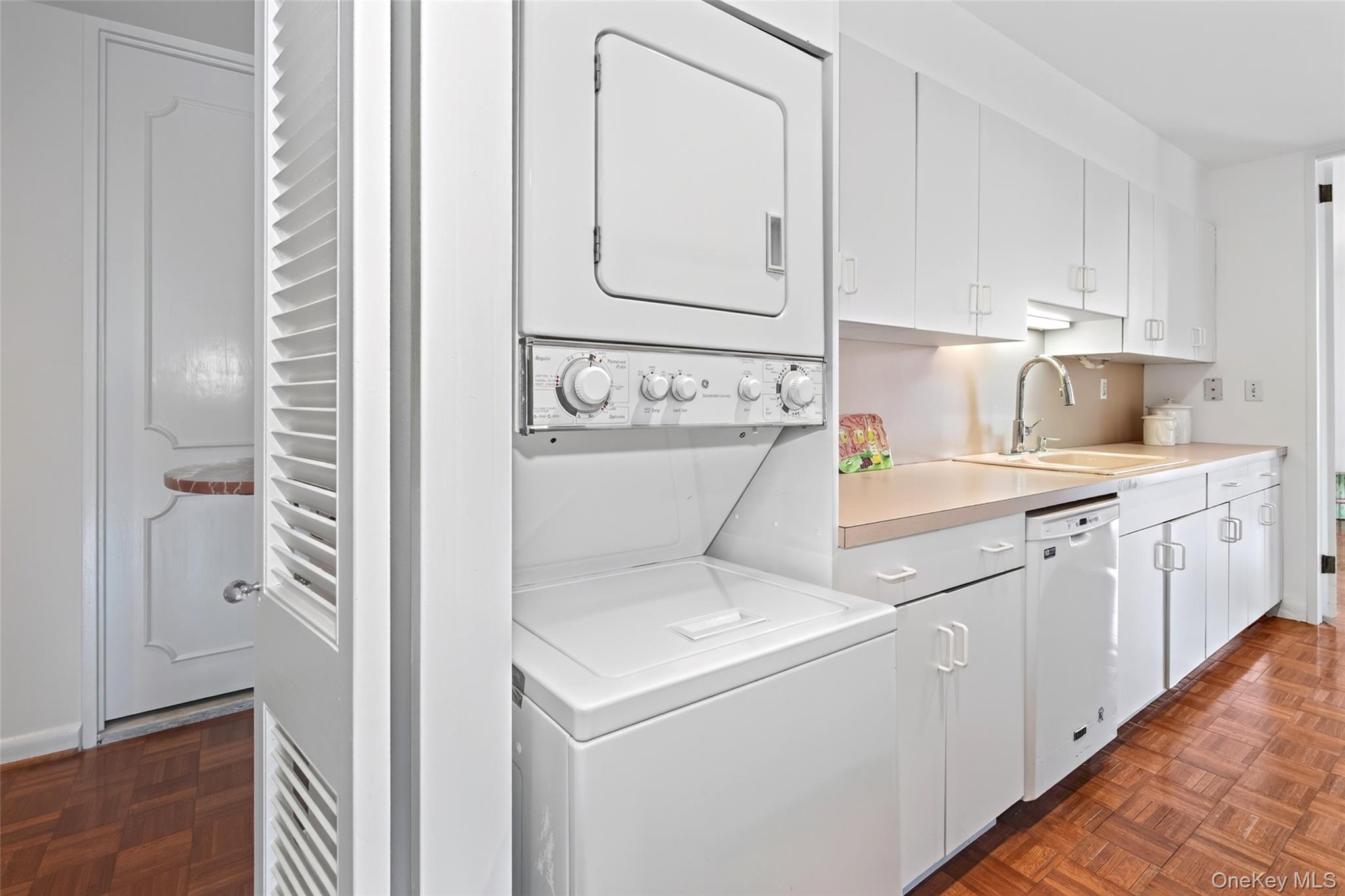 720 Milton Road N-3d Property Photo 7