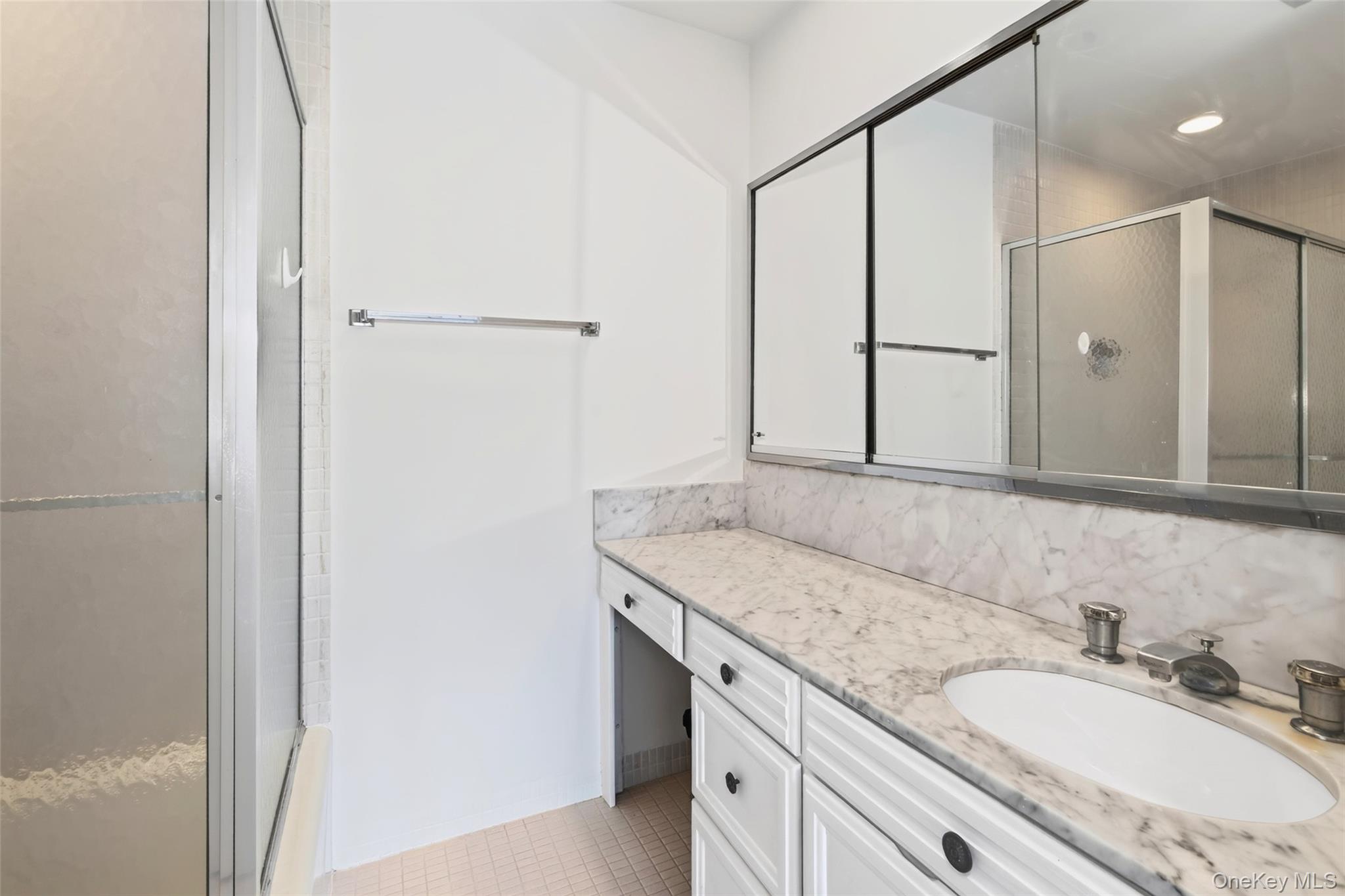 720 Milton Road N-3d Property Photo 16