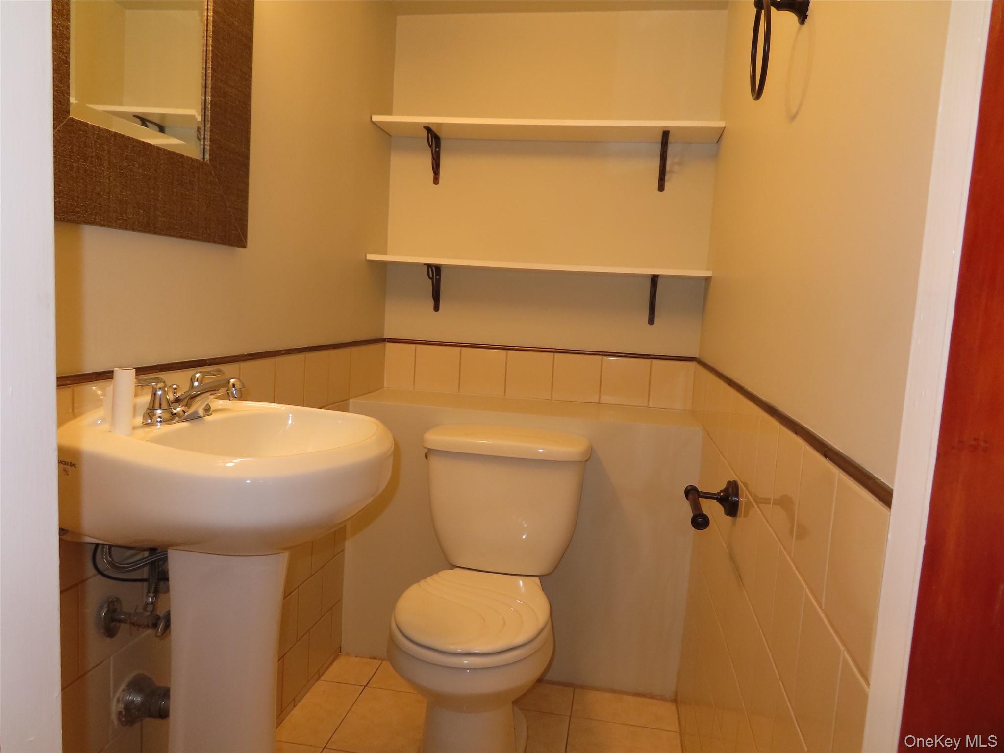 20809 Bardwell Avenue Property Photo 7
